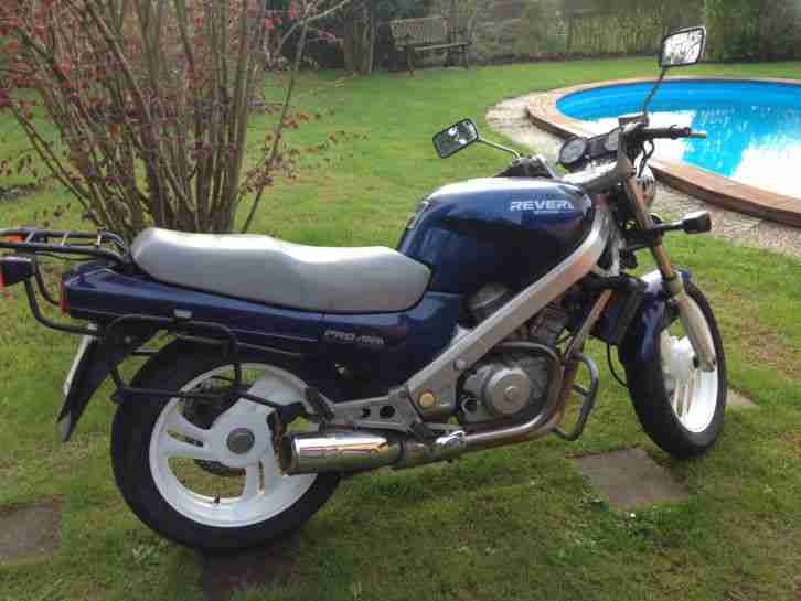 Honda NTV Revere RC33 Bj 89