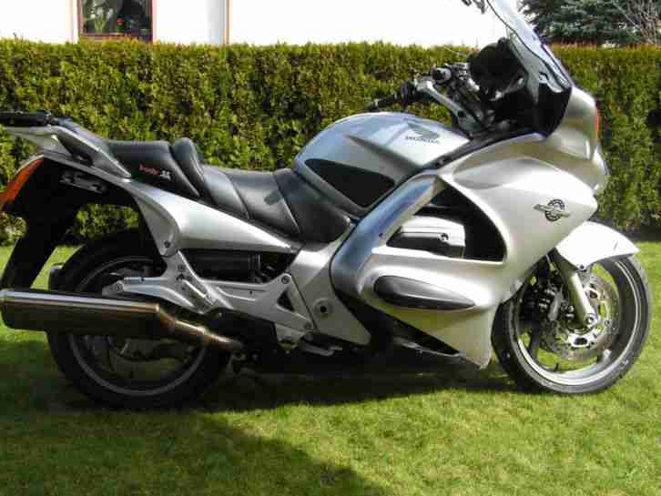 Honda, Pan European, ST1300 EZ 04/2004 37502 km, silber metallic
