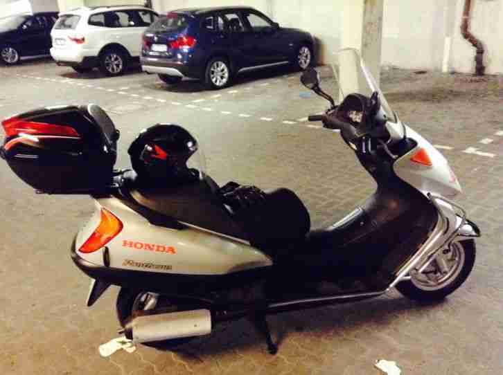 Honda Pantheon