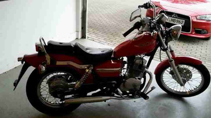 Honda Rebel Cruiser CA125, nur 9.900km, 8kw(11PS), Gepflegt+Top-Zustand, TÜV neu