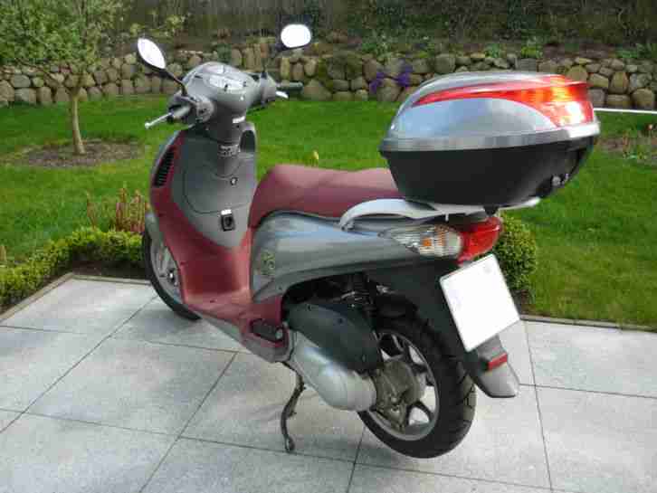 Honda Roller PS 125i mit Topcase, TOP-Zustand