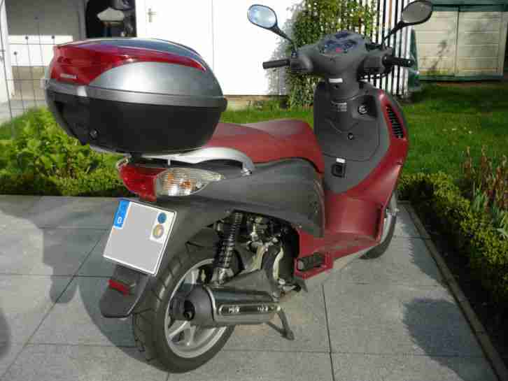 Honda Roller PS 125i mit Topcase, TOP-Zustand