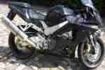 SC44 CBR 900 RR in SCHWARZ. Acropovic