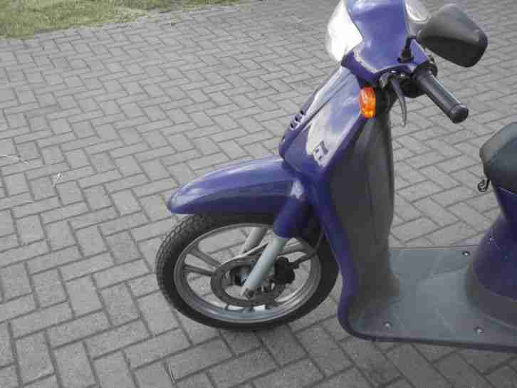 Honda SH 50 Roller defekt für Bastler oder Teilegewinnung AF 40 GIVI