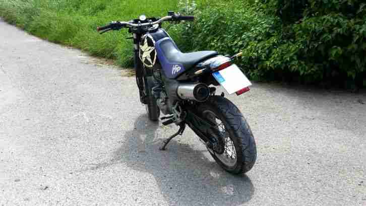 Honda SLR 650 SUPERMOTO UMBAU TRACKER