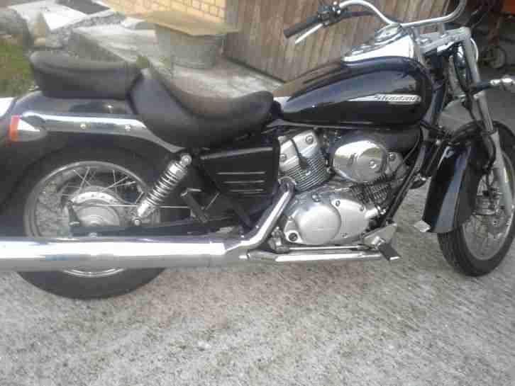 Honda Shadow 125 Bj. 2003 - 6300 km gelaufen