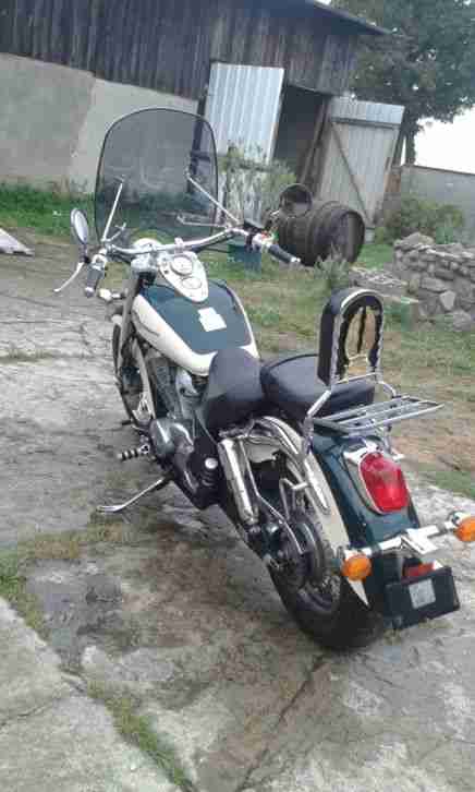 Honda Shadow 750 er Bj. 1998 sehr guter Zustand wenig Kilometer