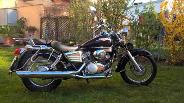 Honda Shadow VT 125