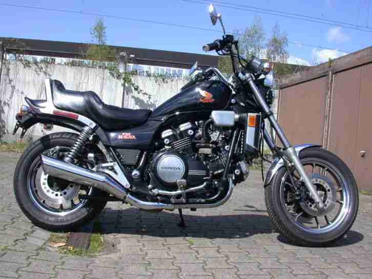 Honda VF 1100 C Magna V65 , Klasse Zustand, Orig. Amerika Modell mit 125 PS !!!