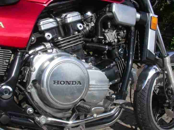 Honda VF 1100 C / Magna V65 Sehr schöner Zustand Amerikan. Modell mit 125 PS !!!