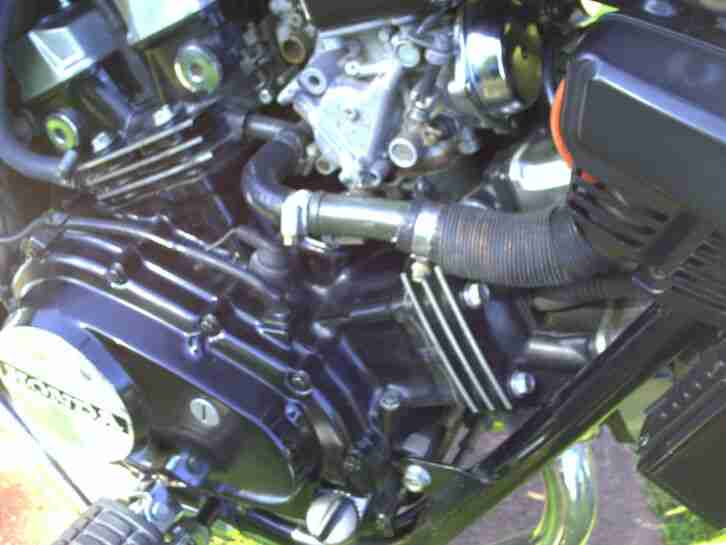Honda VF 500 C Magna V30