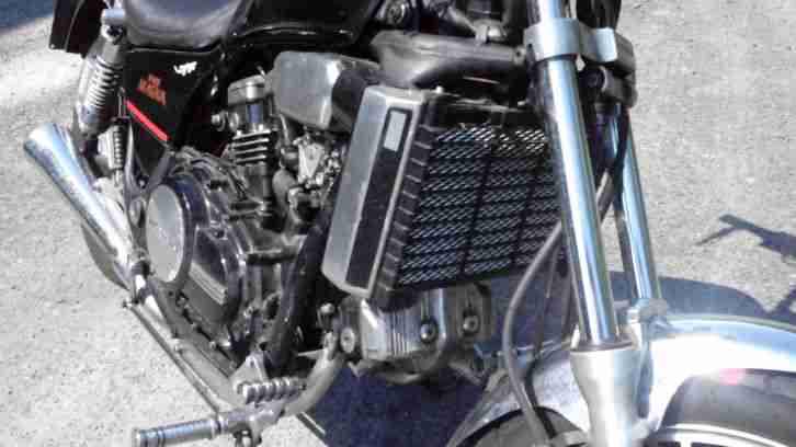 Honda VF 750 C V45 Magna RC09