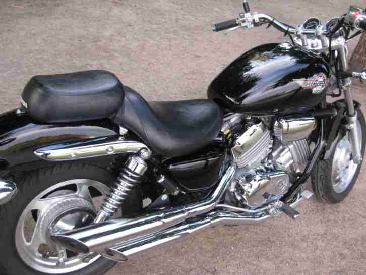 Honda VF750 C Magna RC43 schwarz aus Erstbesitz nur 26800 km