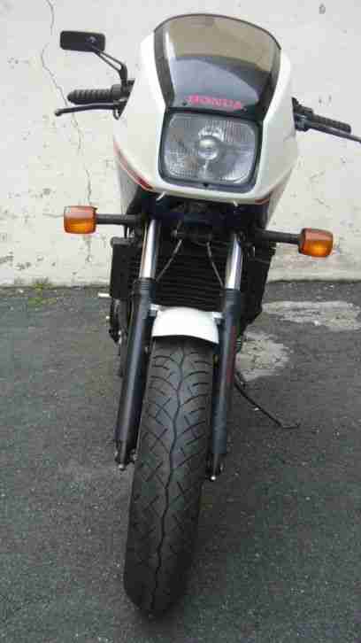 Honda VF750 RC 15 Interceptor