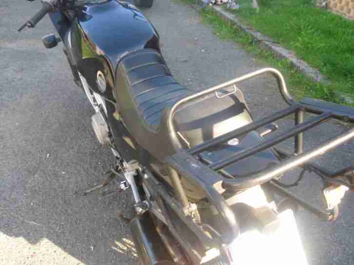 Honda VF750F (RC15) Tüv 5.16 mit Koffersatz
