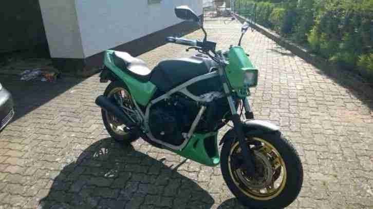 Honda VF750f