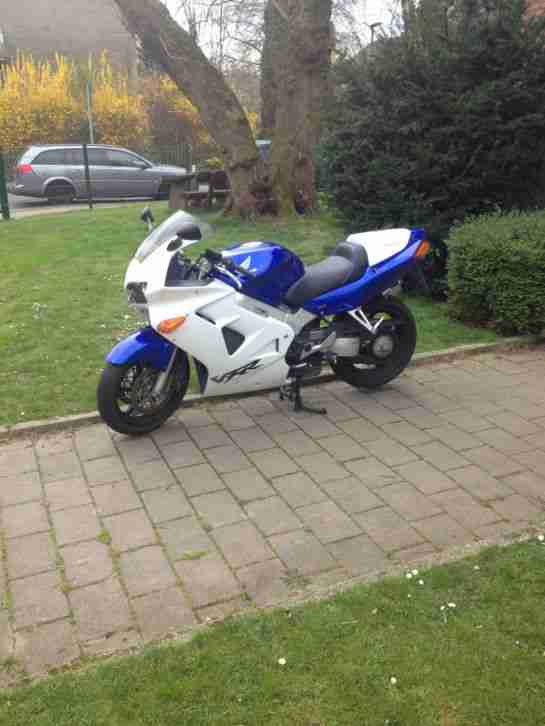 Honda VFR 800 FI RC46 (98-01)