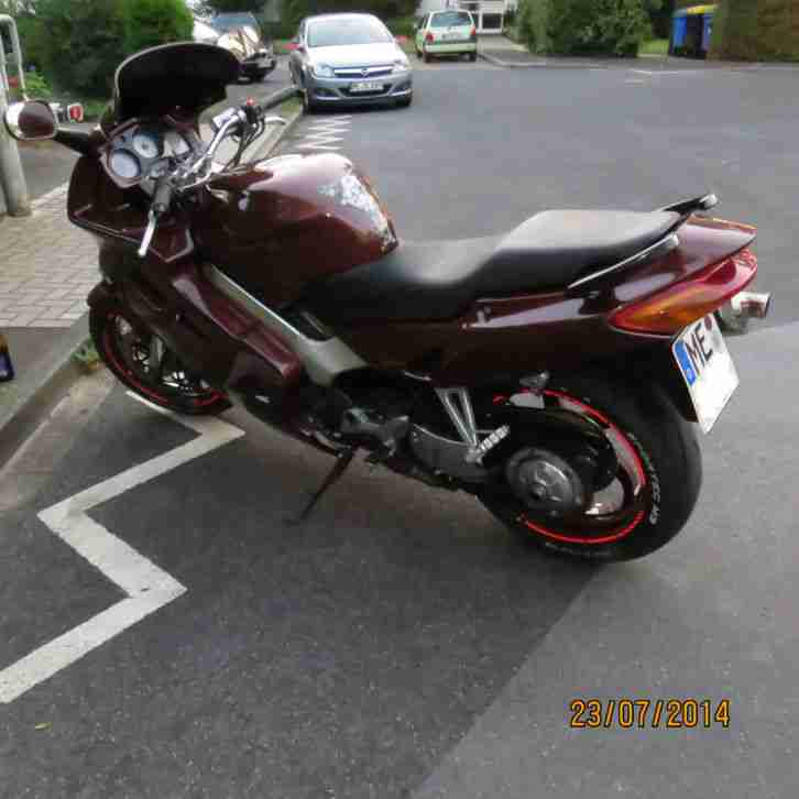 Honda VFR 800 FI TÜV ist neu