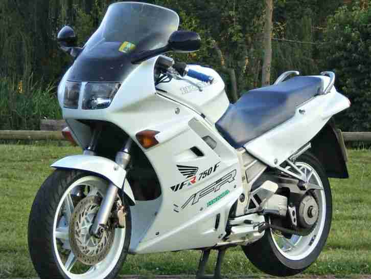 Honda VFR750