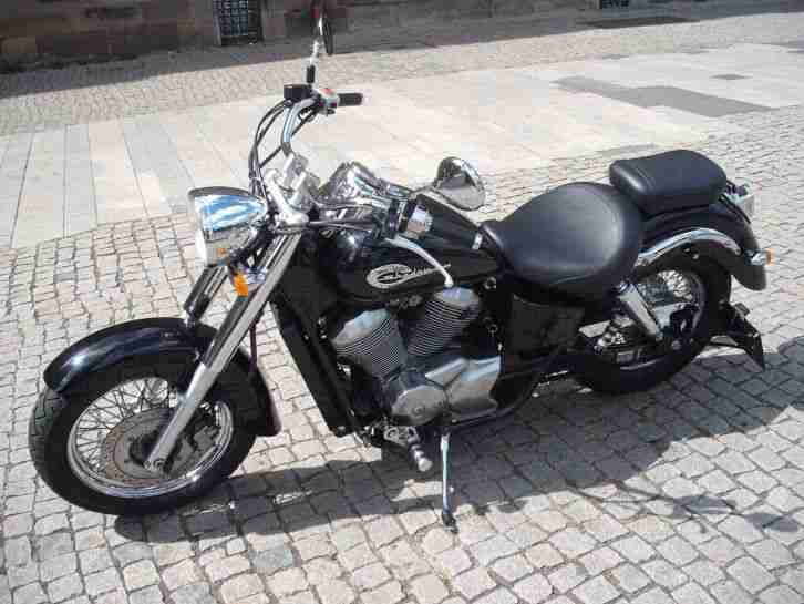 Honda VT 750 Shadow American Classic Chopper Cruiser mit Silvertail Auspuff