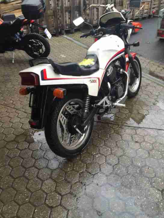 Honda VT500E