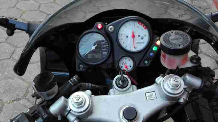 Honda VTR 1000 F