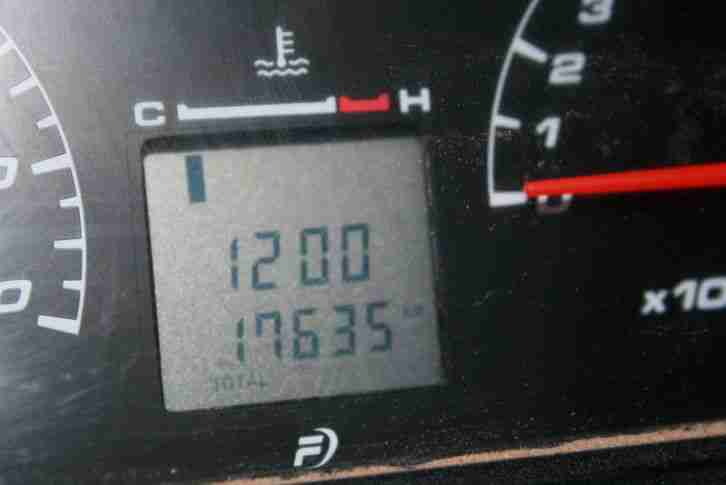 Honda Varadero 125 V Motorrad Top Zustand XL 11kw TÜV Neu