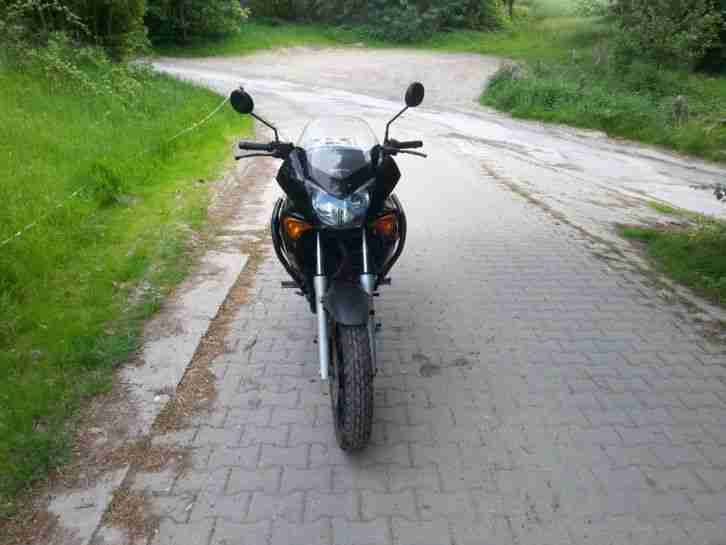 Honda Varadero 125XL Bj 2002 35587km Ersatzteilmaschine