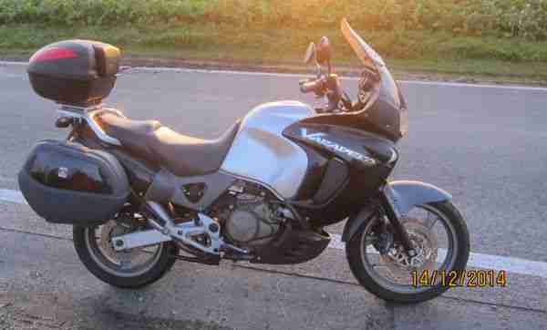 Honda Varadero XL 1000 V, 3 Koffer, erst 22.892 KM