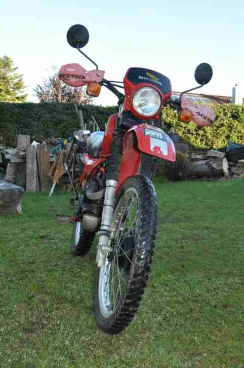 Honda XL 200