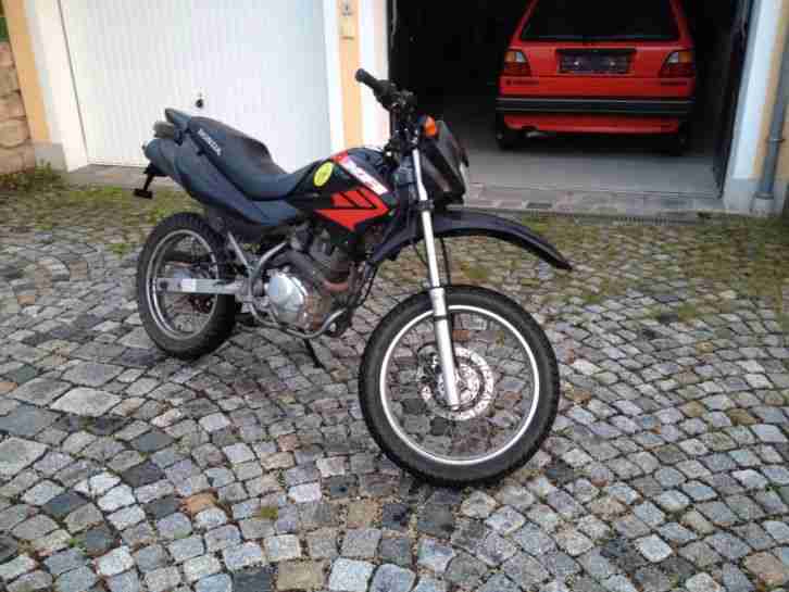 XR 125 L Enduro Cross Heckhöherlegung