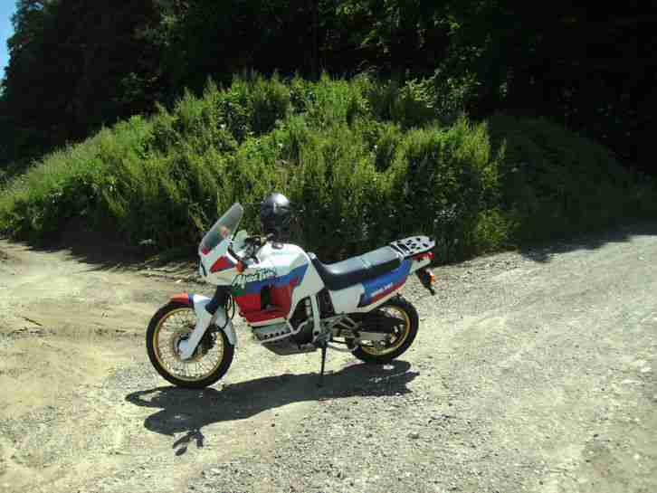 XRV750 RD04 Africa Twin