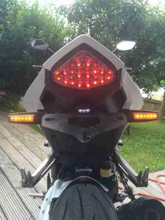 Honda cb1000r (mit ABS)