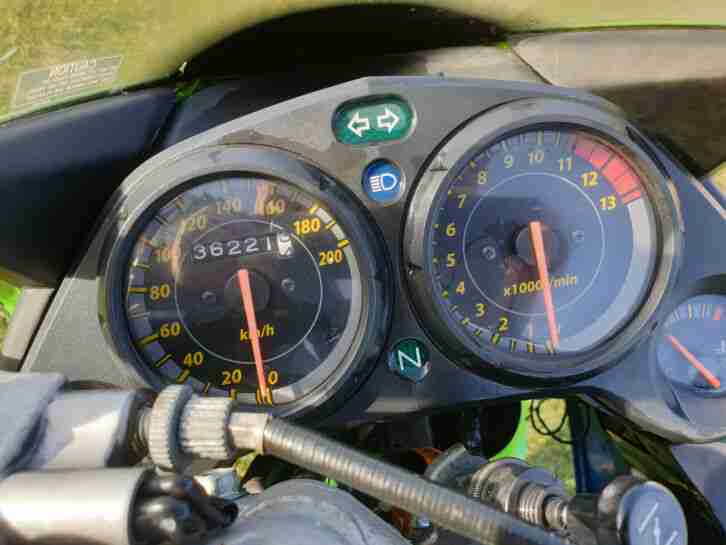 Honda cbr 125 Ninja , NO Yamaha DT , Kawasaki green Lackierung