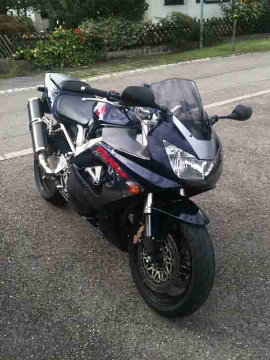 Honda cbr 900 rr Fireblade sc44 Super Zustand
