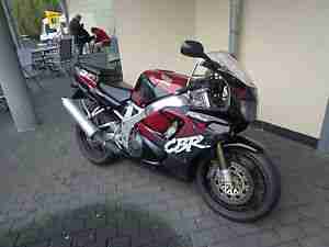Honda cbr 900