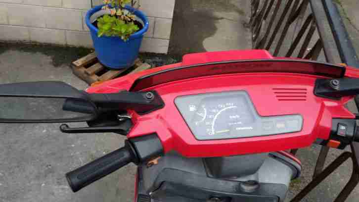 Honda lead AF 01, Roller bis 50 km/h , Kleinkraftrad