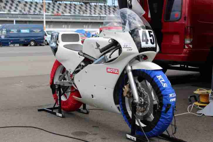 rs 125 Production Racer