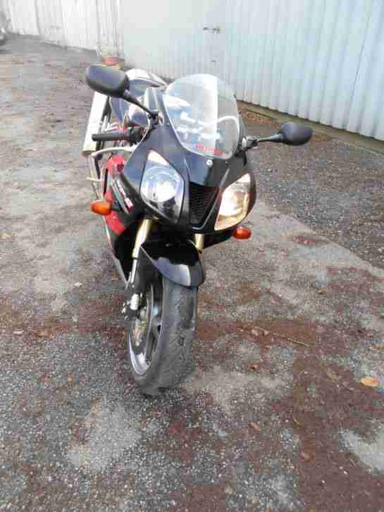 Honda vtr 1000 Sp2 SC45, erst 10 Tkm, TÜV neu, Bj 2006