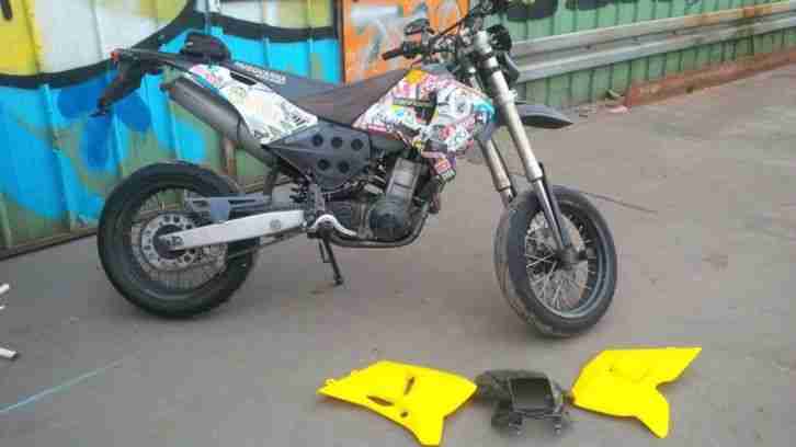 Husqvarna 610 Supermoto