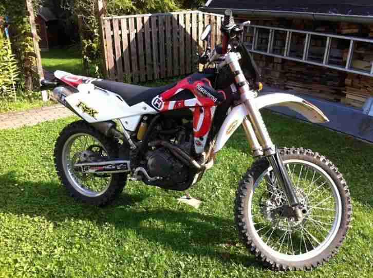 Husqvarna TE250 mit Straßenzulassung, alles eingetragen, TÜV bis 07/2015