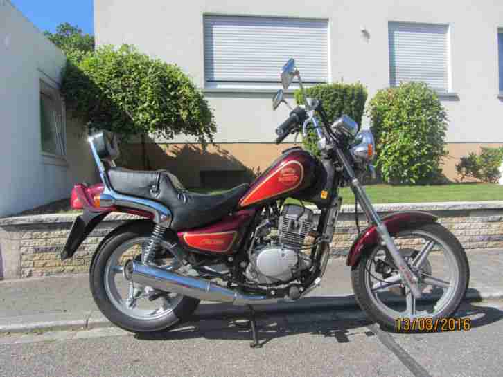 Hyosung 125 ccm (Honda Nachbau); Kundendienst neu Motorrad; Moped