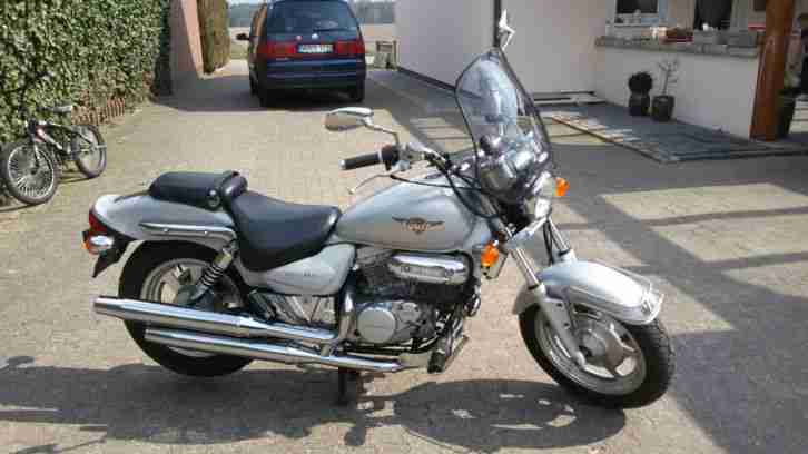 Hyosung Aquila 125 er