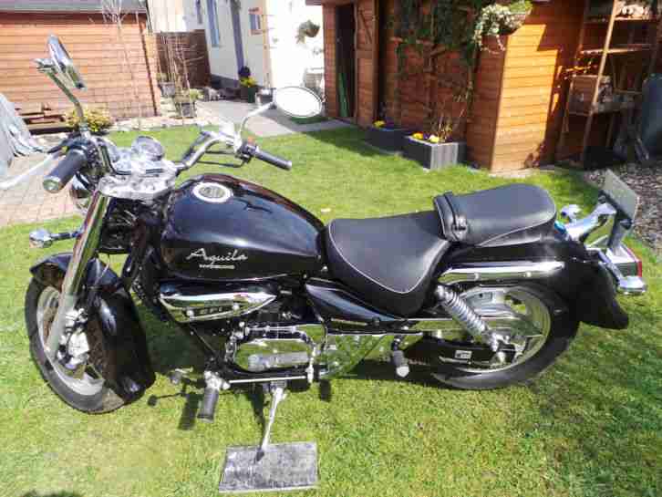 Hyosung Aquila GV 250 C