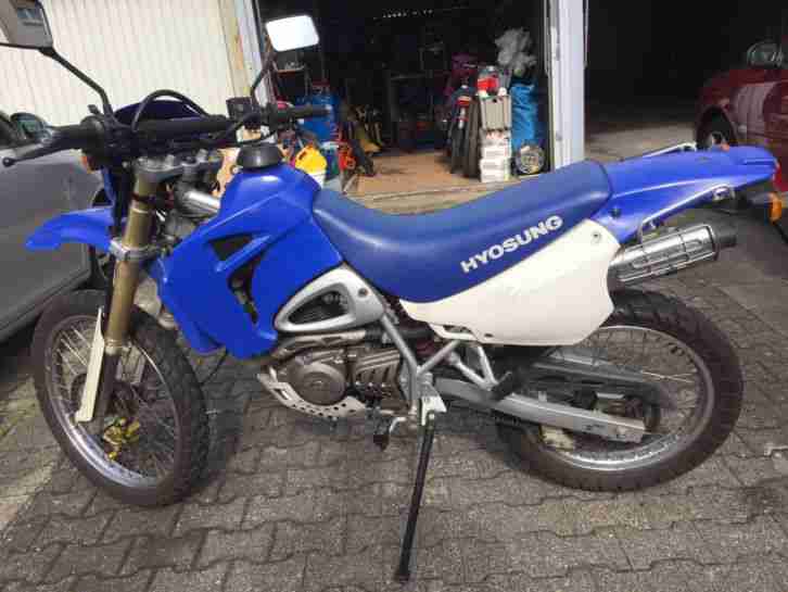 Hyosung XRX 125 - Leichtkraftrad - Fahren ab 16 - Führerschein A1