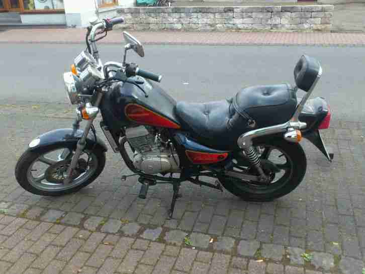 Hyosung ga 125 shopper moped mockick Motorrad