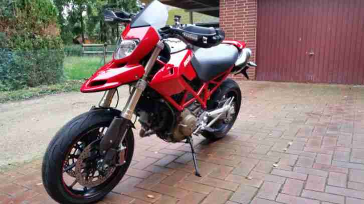 Hypermotard 1100 S Ducati