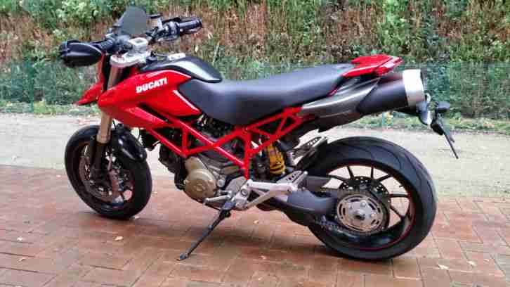 Hypermotard 1100 S Ducati