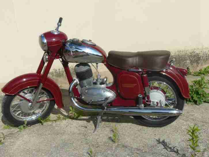 Jawa 250