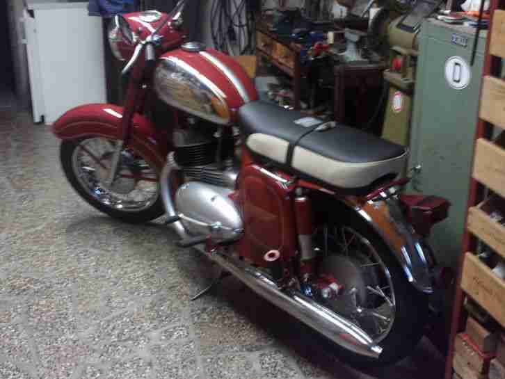 Jawa 350 ccm,Bj,1967,Neulack-überholt, Zuszand siehe Bilder.und Beschreibung.